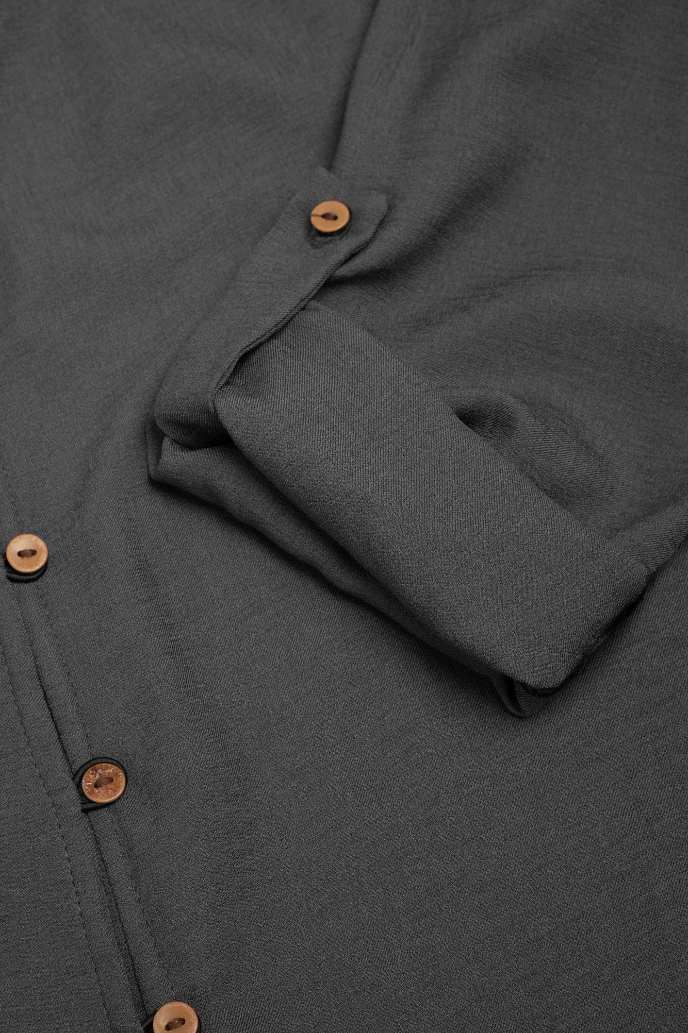 شومیز لینن جلو گره دار - 3174 | برند پوشاک زنانه کالین | فروشگاه آنلاین خرید لباس،کیف و کفش شومیز لینن جلو گره دار - 3174 - Image 9