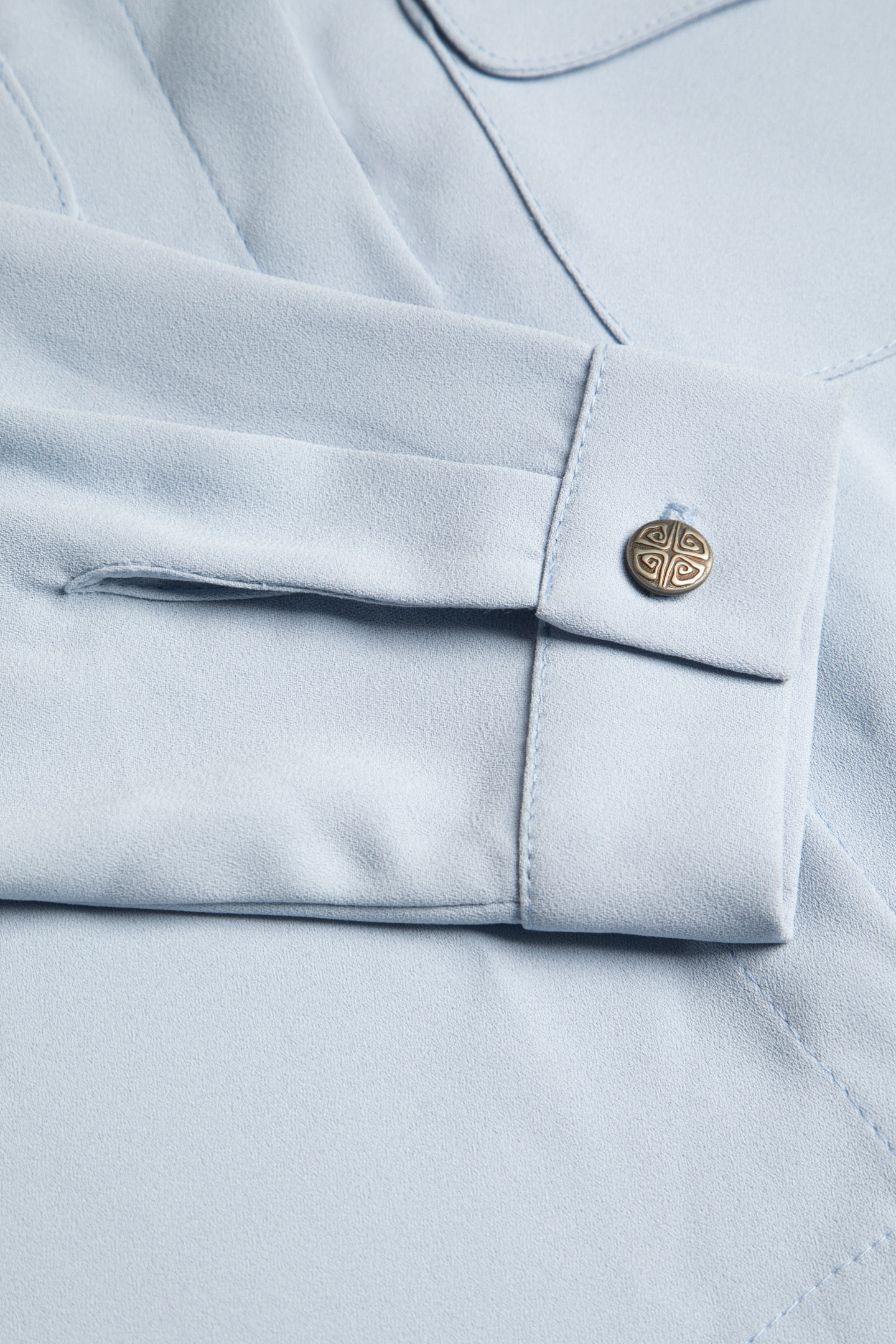 شومیز کرپ - 3140 | برند پوشاک زنانه کالین | فروشگاه آنلاین خرید لباس،کیف و کفش شومیز کرپ - 3140 - Image 4